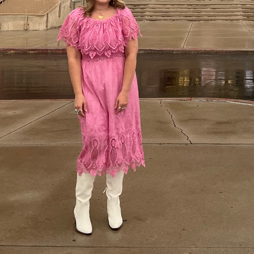 Reba Pink Lace Off-Shoulder Midi Dress - Picture 3 of 3